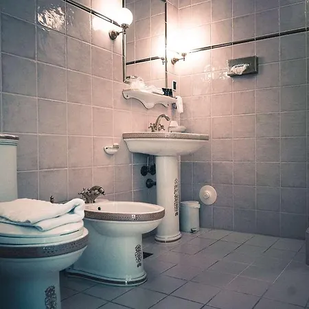 Hotel Boutique Royal *
